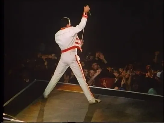 Queen - Live in Budapest 1986 [LD]