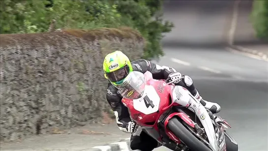 ★ Isle of Man TT  ★ - Greatest Show on Earth in Slow mo!