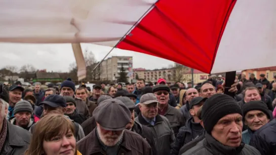 Дзень за 60 сэкундаў: Нобэль у літаратуры, Мадура ў Менску, мардабой у Радзе