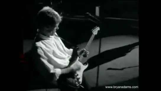 Bryan Adams - Heat of the night