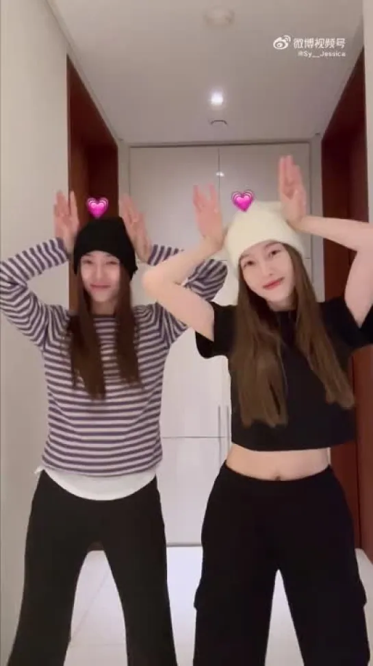 jessica & krystal -  beep beep challenge