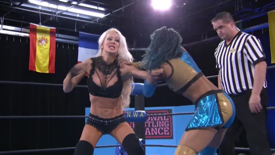 Angelina Love vs Tootie Lynn