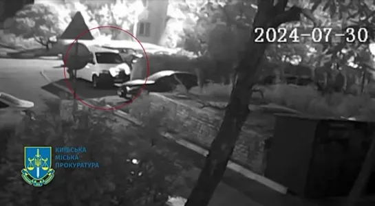 ️  ️The moment an Odessa resident set fire to a car belonging to the Ukrainian armed forces in Kiev ️  ️