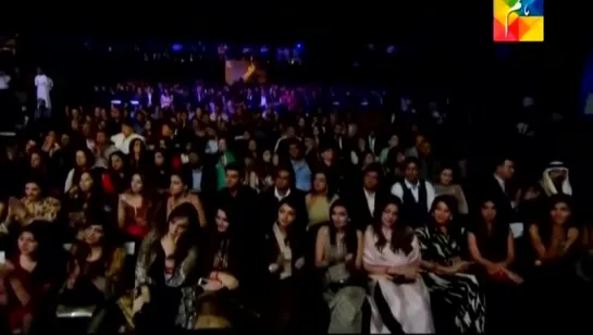 Sajal Ali and Feroz Khan_The 3rd Annual Hum TV Awards 2015 - Full Show_