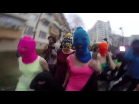 Pussy Riot - Путин научит тебя любить родину