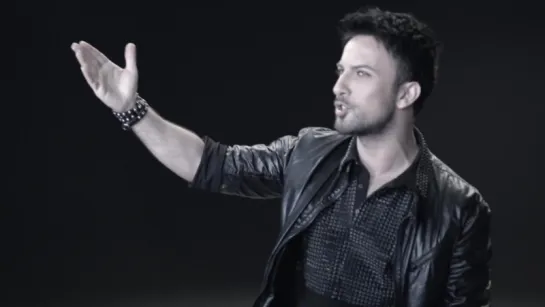 Tarkan - Aşk Gitti Bizden (Official Video + Lyrics)