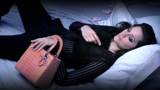 Marion Cotillard Lady Dior Fall-Winter 2015 - Behind The Scenes