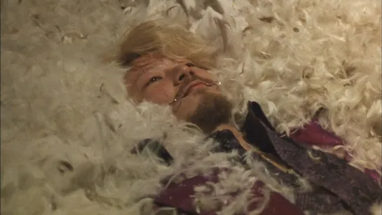 ICHI: O ASSASSINO (TAKASHI MIIKE, 2001)