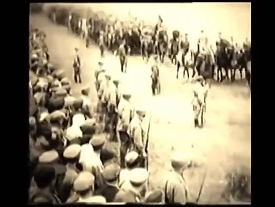 Партизанский парад в Минске 1944 _ Partisan Parade in Minsk [nYM6-3V-BXQ]