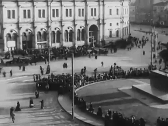 Кино-Неделя №4. Хроника 1918 года. Дзига Вертов _ Dziga Vertov Kino-Week №4 1918 [J83l4jVYjeo]