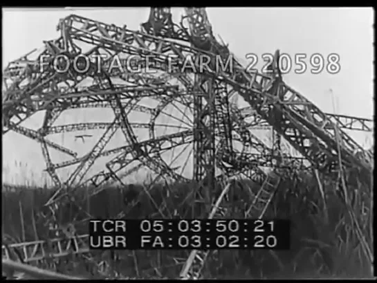 WWI - Wrecked Zeppelin on Dock near Salonika 220598-03 _ Footage Farm