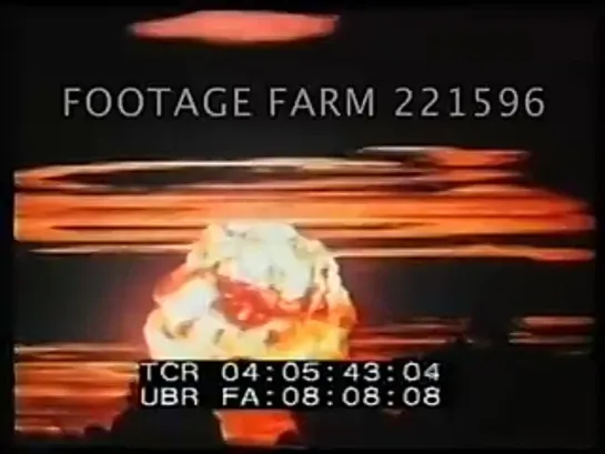 Atomic _ Nuclear Bomb Montage 221596-01.mp4 _ Footage Farm [9_vDOUquUGY].mp4