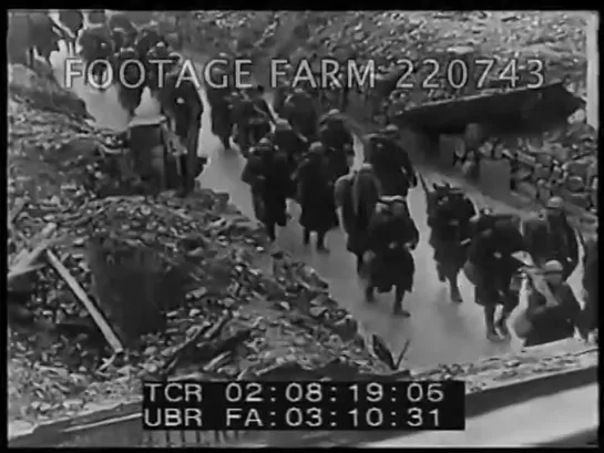 1916, France_ Fighting; Verdun 220743-02 _ Footage Farm [6oGl0TQE4wg]