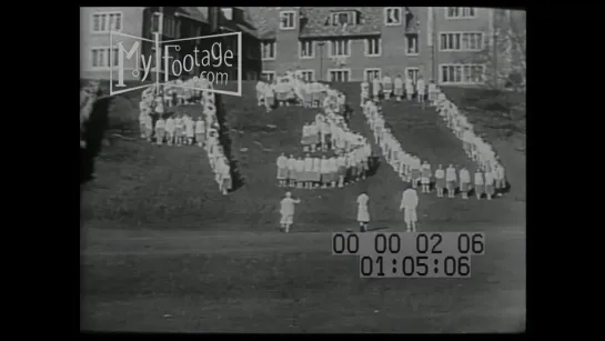 1930s Wellesley College Girls Annual Hoop Roll