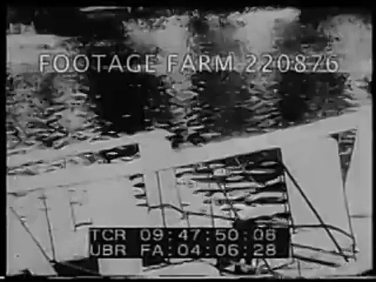 Early Flight - 220876-10 _ Footage Farm [KLbs_Ag3E8c]