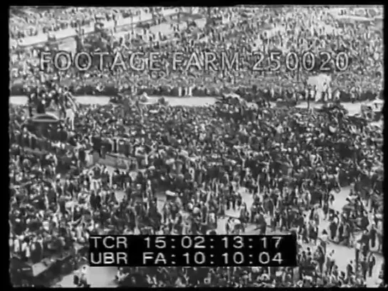 WW2 Paris Liberation - 250020 07 _ Footage Farm