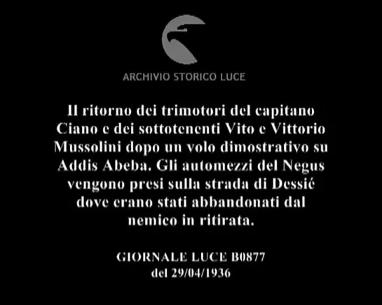 Il ritorno dei trimotori del capitano Ciano e dei sottotenenti Vito e Vittorio Mussolini dopo un [HBYwslHRP78]