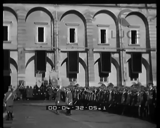 Celebrazione del 150° Anniversario della fondazione della scuola militare Nunziatella di Napoli [RfKWIaZcV9s]