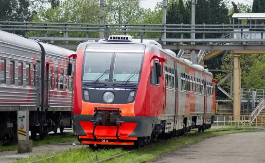 Деловой рельсовый автобус в Лобне