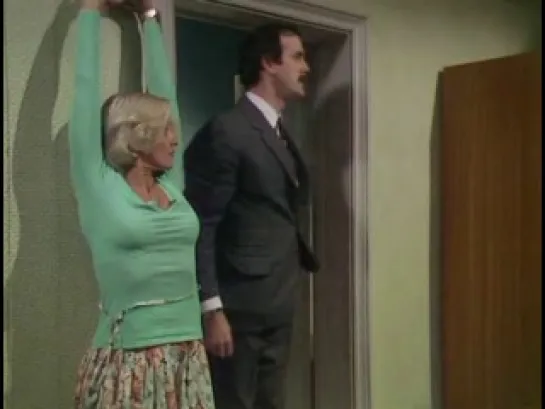 fawlty towers - the  physchiatrists