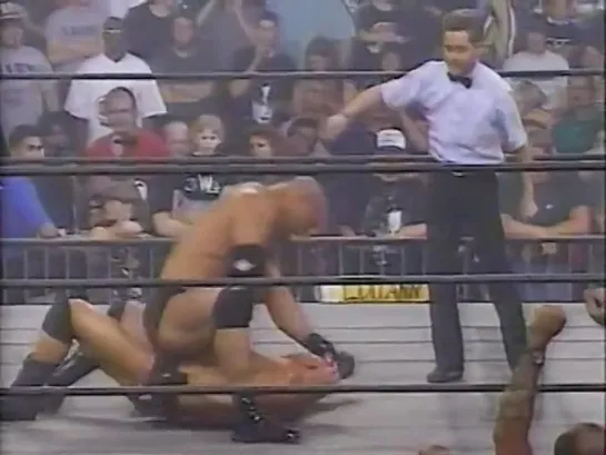 WCW: Nitro Monday / Bill Goldberg Vs. Johnny Attitude / 1998/05/25 [90-0]