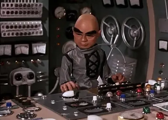 1965 - Nov 18  Thunderbirds 1x08  "Un Intruso Siniestro"