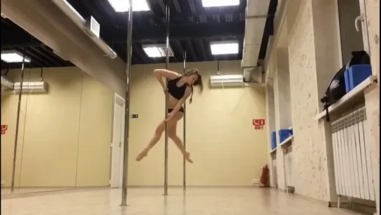 Ольга Трифонова в Pole Dance Style