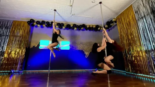 Трио Ольга, Инна и Инга. Contemporary Pole Dance. Студия танцев Pole Dance Style. Отчетный вечер ДР студии 16.03.2024 г.