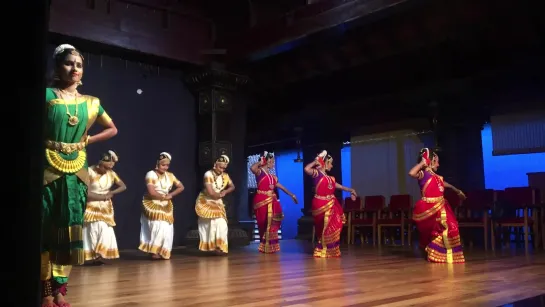 Kerala Kalamandalam: bharatanatyam, mohiniyattam. kuchipudi.