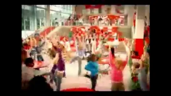 Ксения Ларина и Сергей Лазарев в фильме "Классный Мюзикл (High School Musical)"