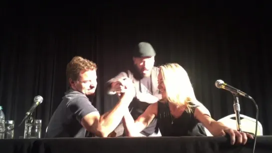 Dragon Con 2016: Anthony Lemke vs. Zoie Palmer