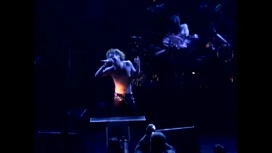 DIR EN GREY - Live Olympia, Paris, France [2005.07.24]