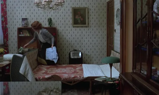 1975 - Chantal Akerman - Jeanne Dielman 23 Quai du Commerce 1080 Bruxelles - Delphine Seyrig, Jan Decorte, Henri Storck