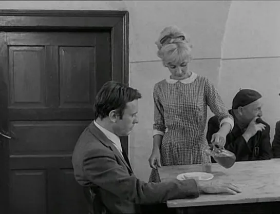 1968 - Alain Robbe Grillet - LHomme Qui Ment - Jean Louis Trintignant, Sylvie Bréal, Zuzana Kocúriková