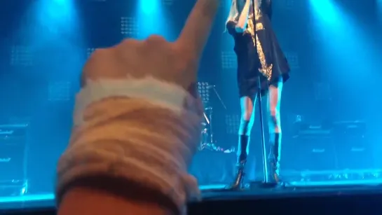 The Pretty Reckless - Make Me Wanna Die (Stadium Live, Москва)