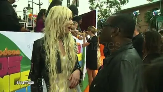 Taylor Momsen, Randy Jackson at the Nickelodeon's 2011 Kids' Choice Awards