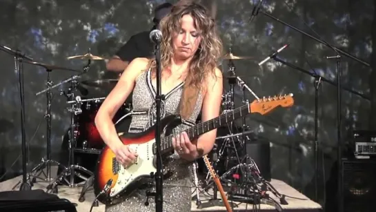 Ana Popovic on Don Odells Legends studio in Palmer Ma (2011) Pt.2