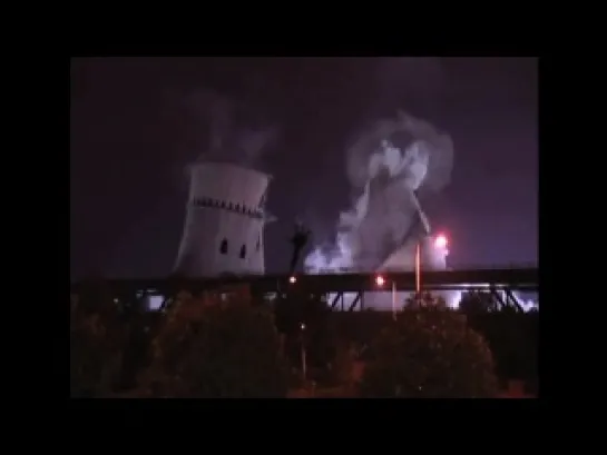 Collapsing Cooling Towers