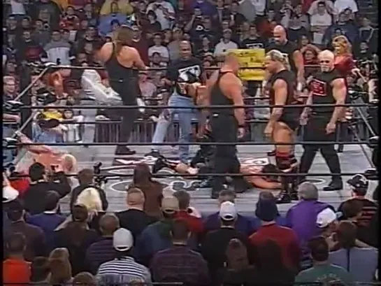 WCW Nitro: Scott Steiner & NWO Wolfpack Attacks David & Ric Flair (17 Января 1999)