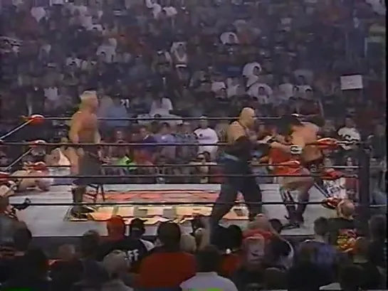 WCW Nitro: Scott Steiner & Scott Hall Vs. Lex Luger & Konnan (26 Октября 1998)