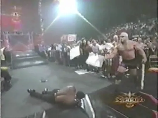 WCW Nitro: Scott Steiner Attacks Booker T & Goldberg JackHammer's Midajah (14 Августа 2000)