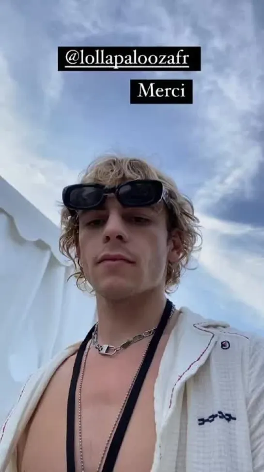 ross_lynch's story (22.07.2023)