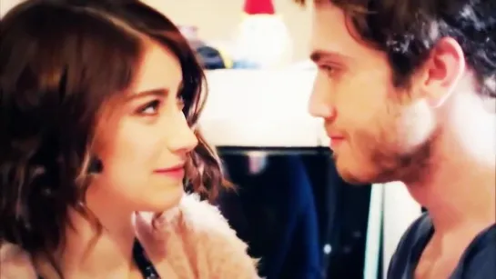 Maral y Sarp Grazy in Love