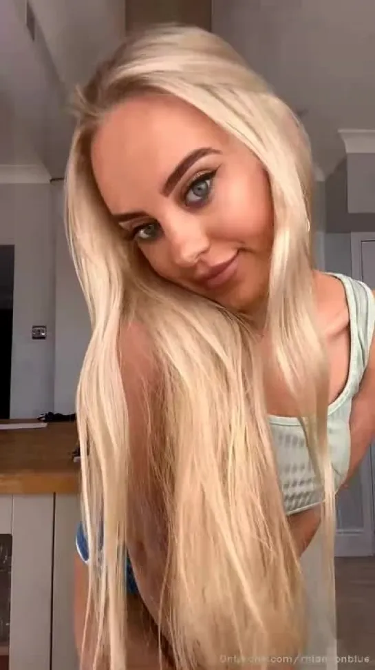 Bunker_OnlyFans Rhiannon Blue