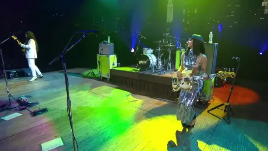 Khruangbin on Austin City Limits People Everywhere