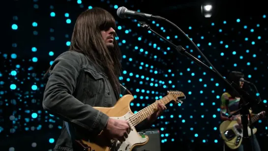 Khruangbin - August 10 (Live on KEXP)