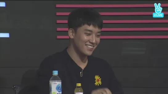 Seungri on “Mix Nine: V-App Live” (171028)