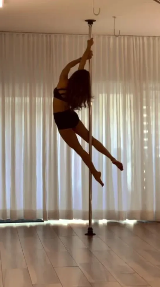 Video by World Pole Dance