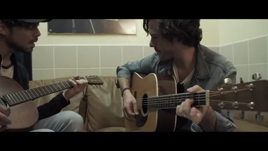 Jack Savoretti - Love Is On The Line