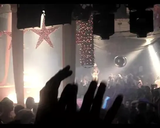 Боб Синклар (Bob Sinclar), F*** ME I'M FAMOUS! Pacha. 2008.